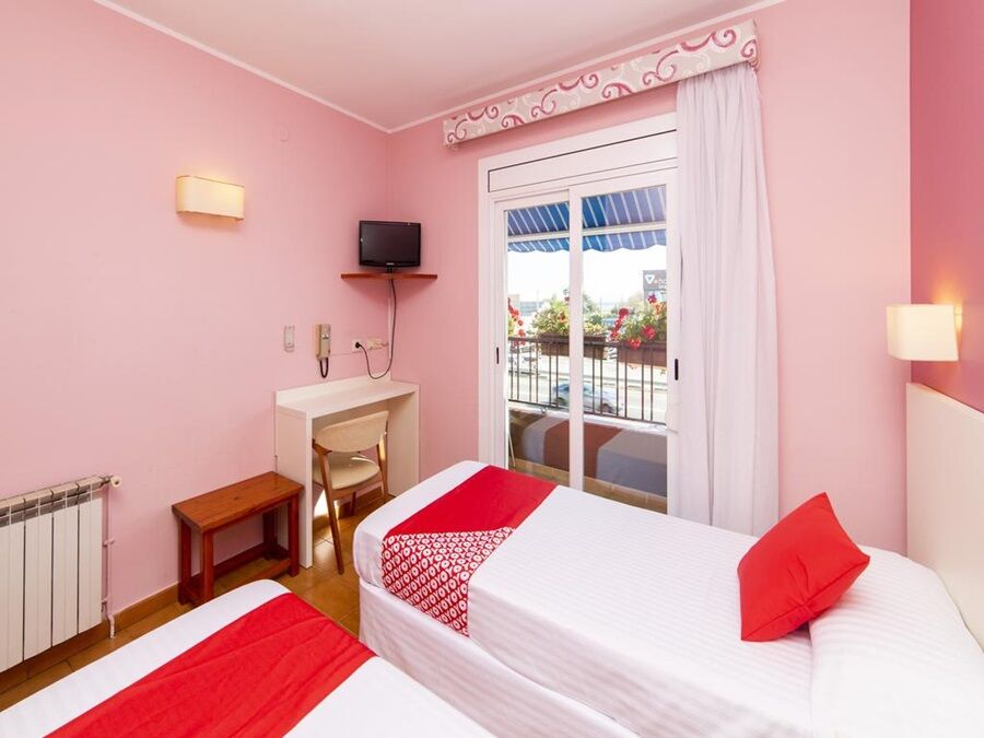 Casa Feliu Hostal Santa Susanna Extérieur photo